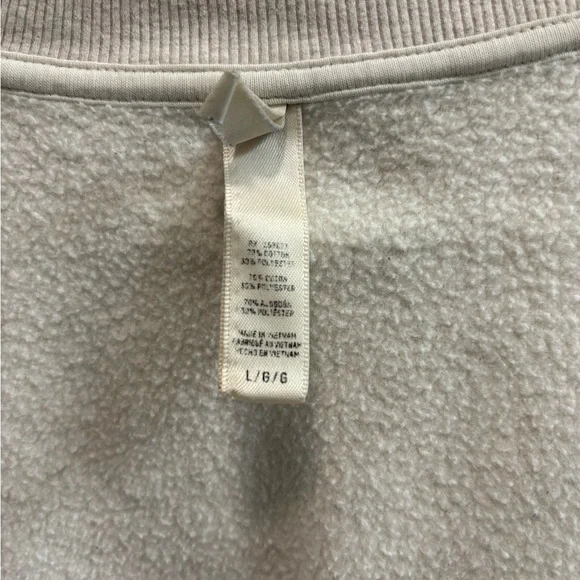 SKIMS Oatmeal Heather Sweatshirt - Picture 2 of 5